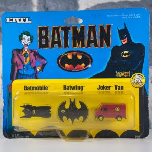Batmobile - Batwing - Joker Van (01)